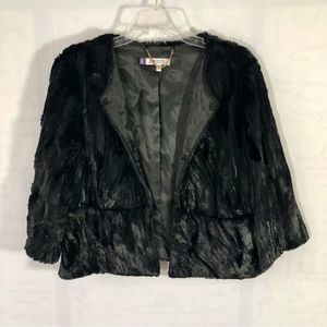 Jennifer Lopez Black Faux Fur Crop Jacket sz Large‎